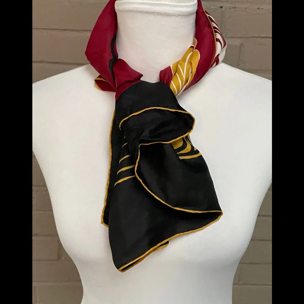 Vintage 70’s silk blend scarf